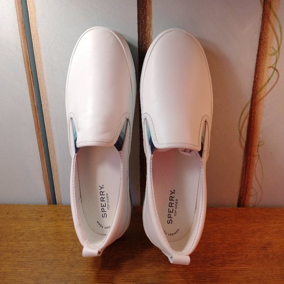 Sperry Shoes - Sperry White Leather Slip-On Shoes Size 10 NIB